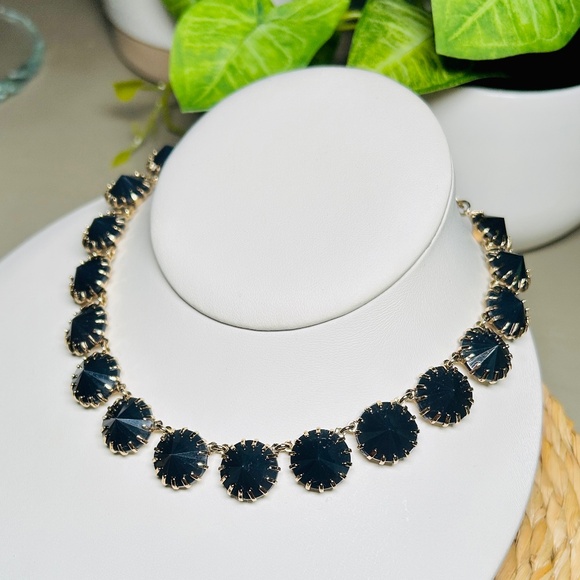 J. Crew Dark Navy Midnight-Blue Venus Flytrap Fashion Statement Necklace - Picture 4 of 8